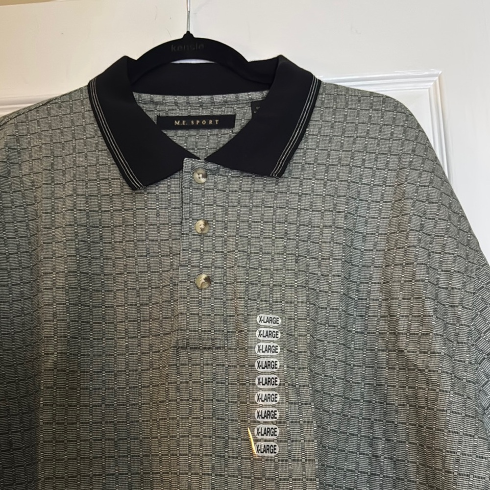 Black Collar Gray Pattern Polo Shirt